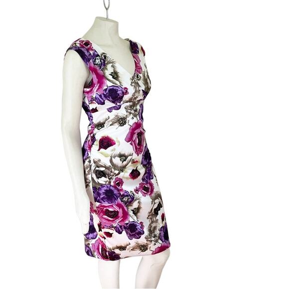 MAGGY LONDON Floral Satin Sheath Dress with Ruched Sides SZ 8 - Picture 4 of 9